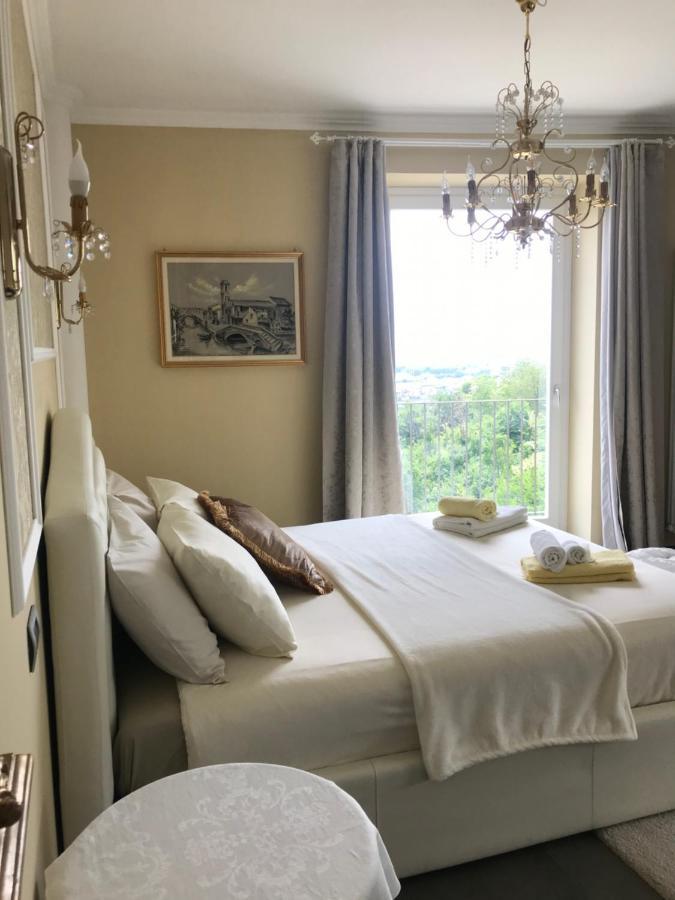 B&B Villa Antilia Busca Екстер'єр фото